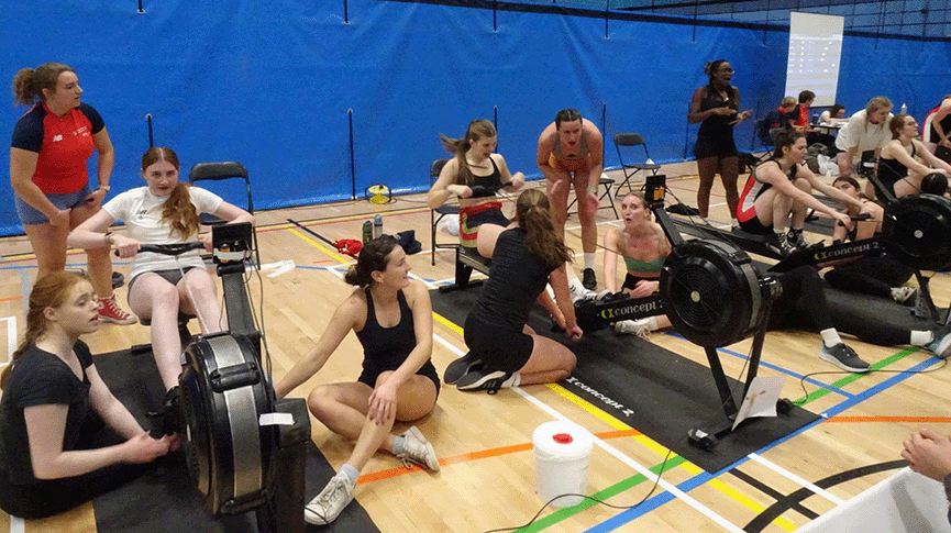 Women in student indoor rowing competition